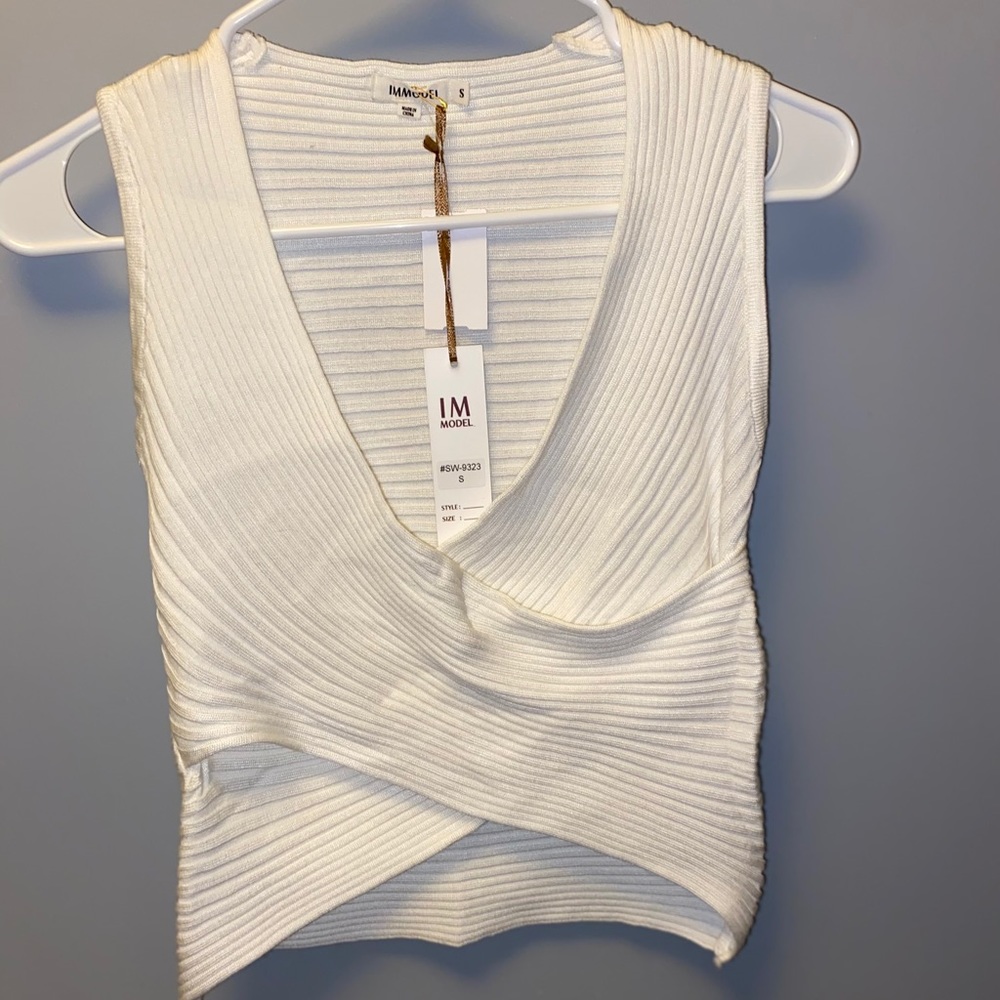 Sleeveless Sweater